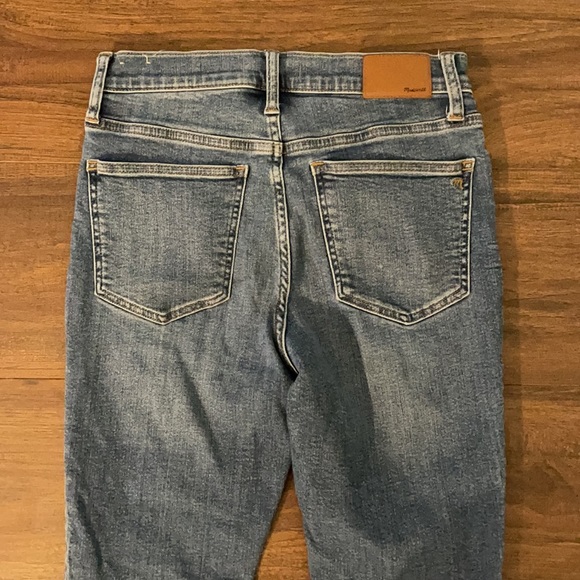 Madewell 9” Mid-Rise Skinny Crop Jeans - Picture 10 of 13